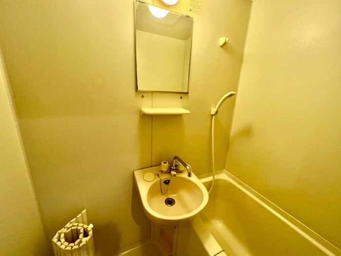 物件内観写真12　(洗面)