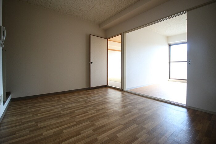 物件内観写真16　(居室)