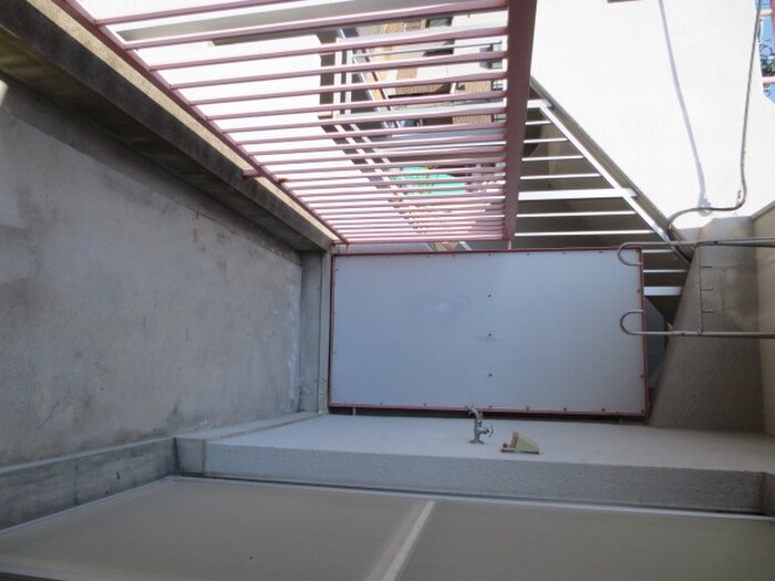 物件内観写真16　(ベランダ・バルコニー)