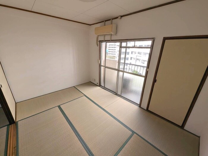 物件内観写真16　(居室)