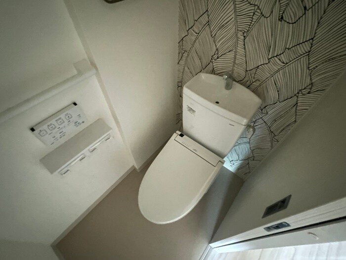 物件内観写真13　(トイレ)