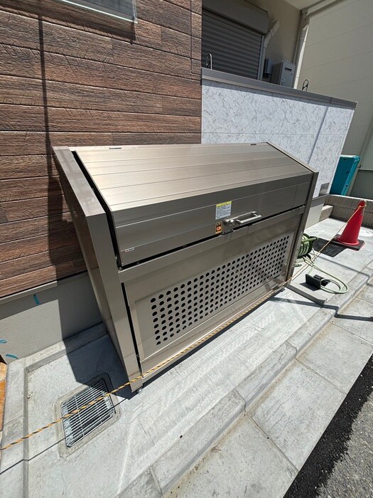 物件外観写真4　(建物設備)