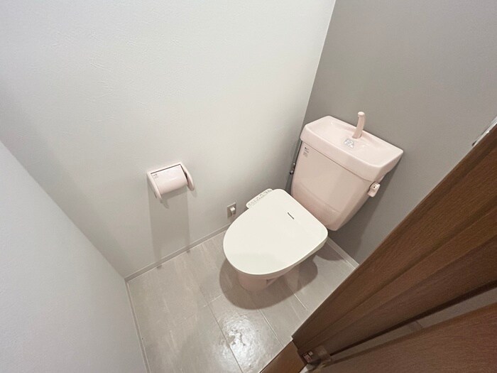 物件内観写真14　(トイレ)