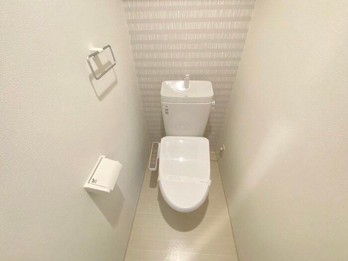 物件内観写真13　(トイレ)