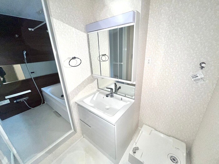 物件内観写真11　(洗面)
