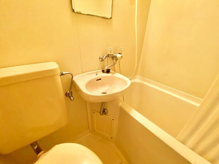 物件内観写真11　(洗面)