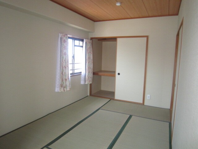 物件内観写真9　(居室)