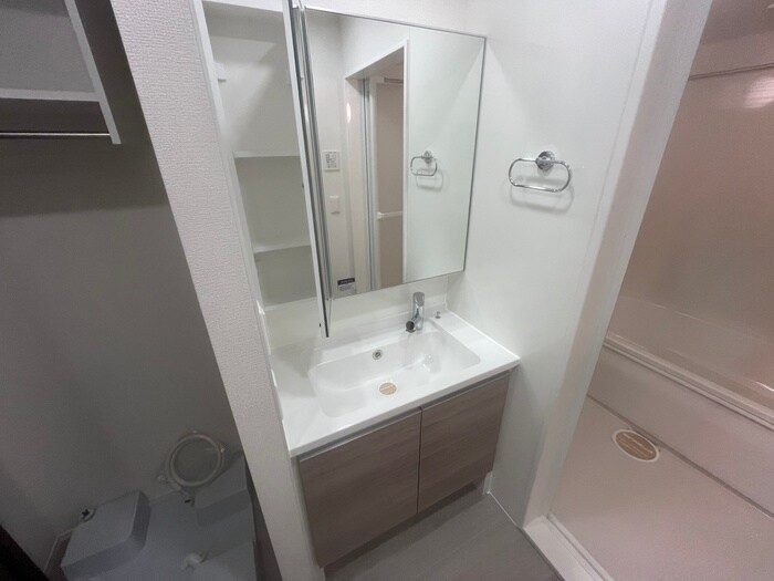 物件内観写真12　(洗面)