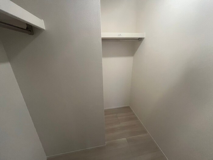物件内観写真15　(収納)