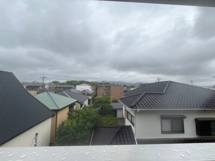 物件内観写真18　(室内からの展望)