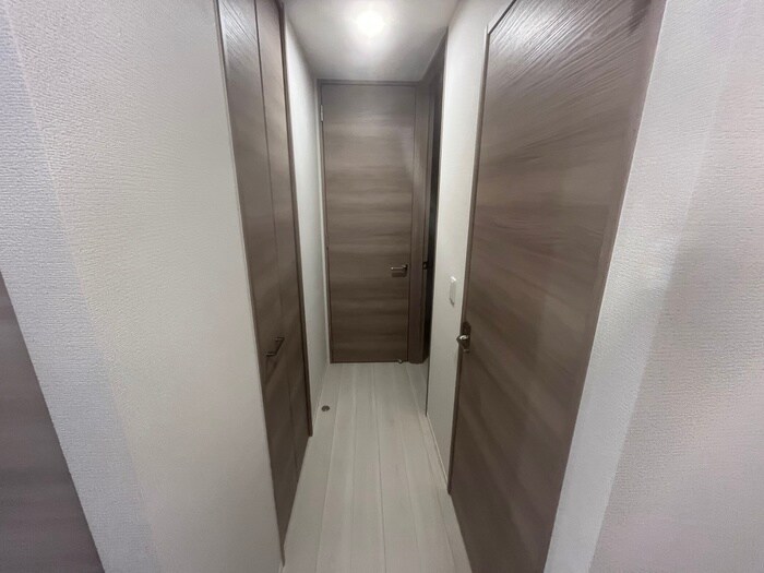物件内観写真19　(廊下)