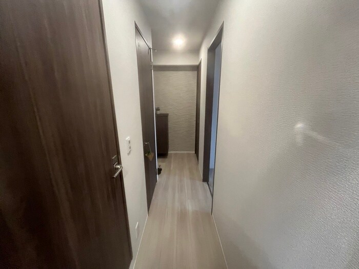 物件内観写真19　(廊下)