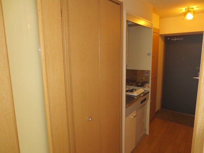 物件内観写真15　(玄関)