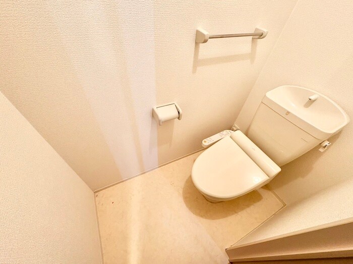 物件内観写真15　(トイレ)