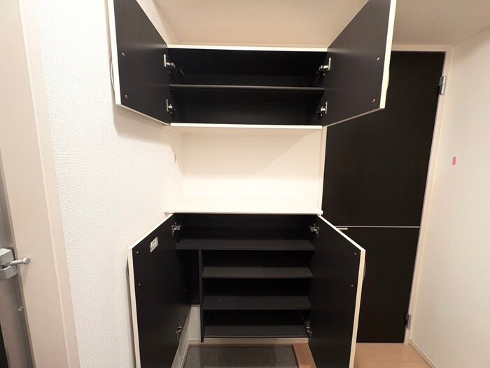 物件内観写真16　(靴箱)