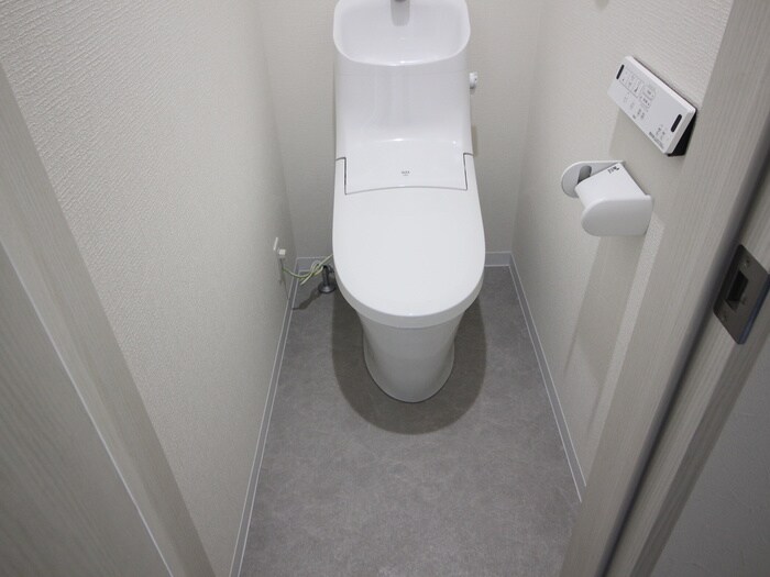 物件内観写真15　(トイレ)