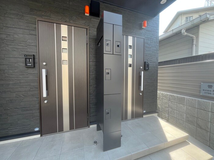 物件外観写真5　(建物設備)