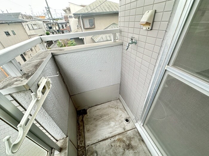 物件内観写真15　(洗濯機置場)