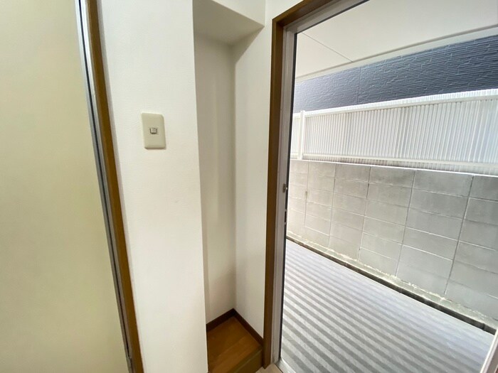 物件内観写真20　(玄関)