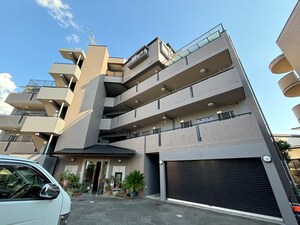 リヴィエ－ルミヤ外観写真