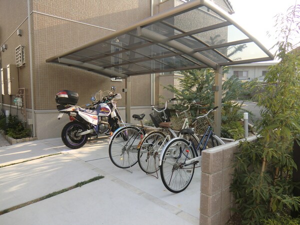 駐輪場
