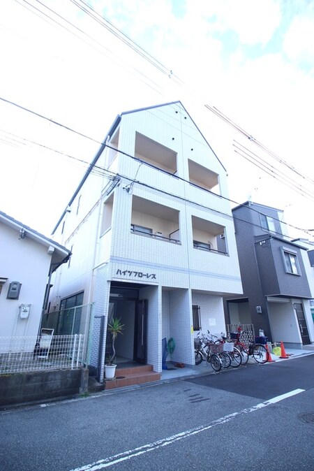 ハイツフローレス外観写真