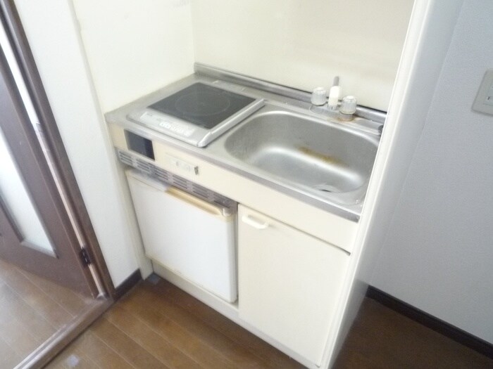 物件内観写真12　(収納)