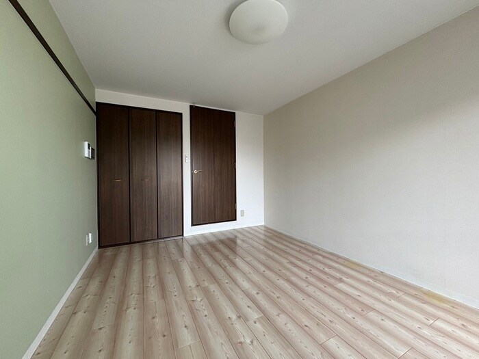 物件内観写真17　(居室)