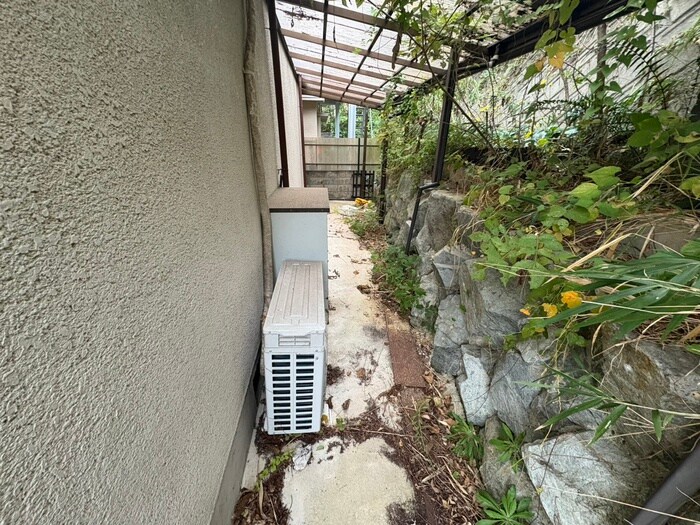 物件外観写真5　(駐輪場)