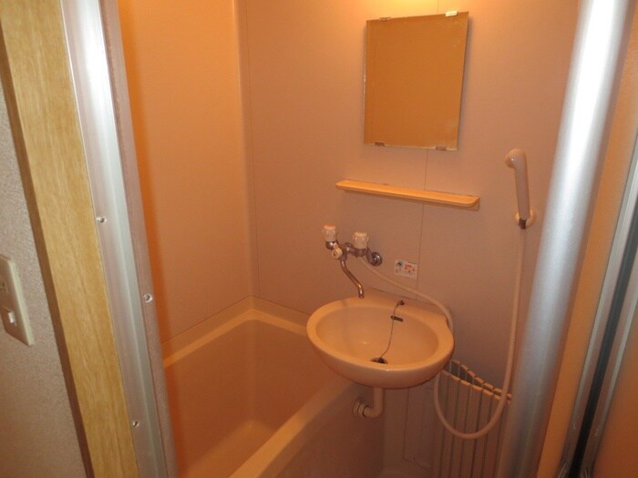 物件内観写真8　(バス／シャワールーム等)