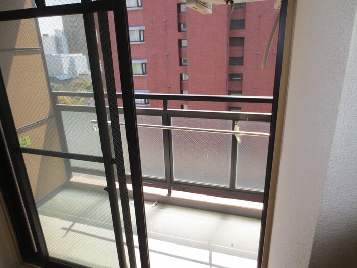 物件内観写真16　(ベランダ・バルコニー)