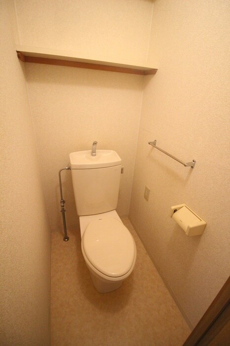 物件内観写真11　(トイレ)