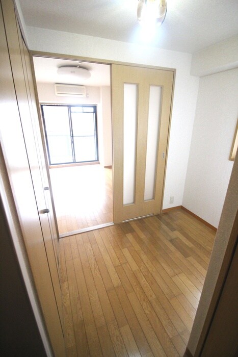 物件内観写真17　(居室)