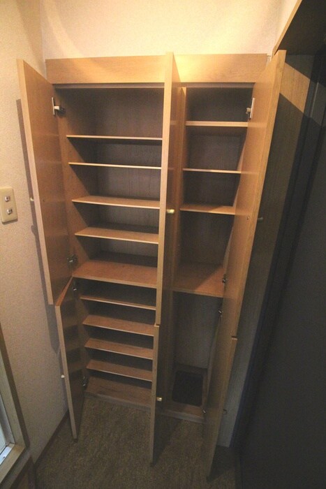 物件内観写真19　(靴箱)