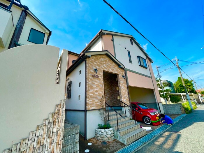 物件外観写真1　(外観写真)