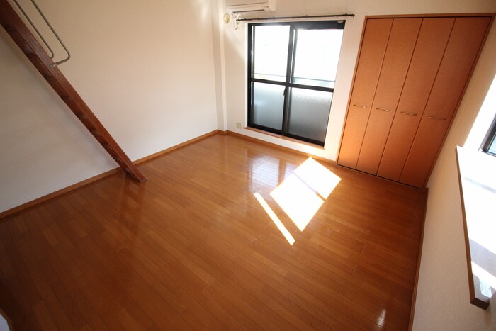 物件内観写真7　(居室)