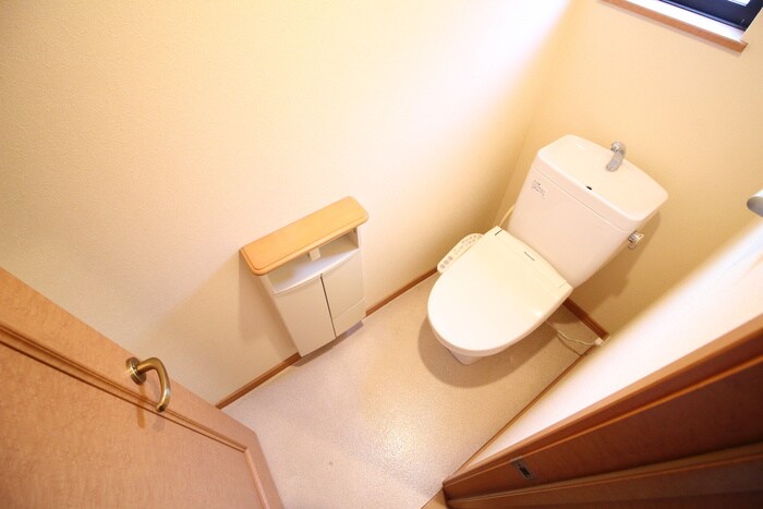 物件内観写真15　(トイレ)