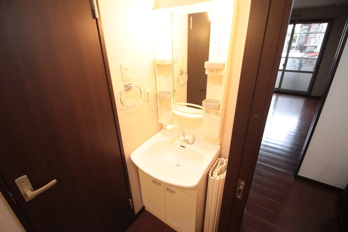 物件内観写真10　(洗面)