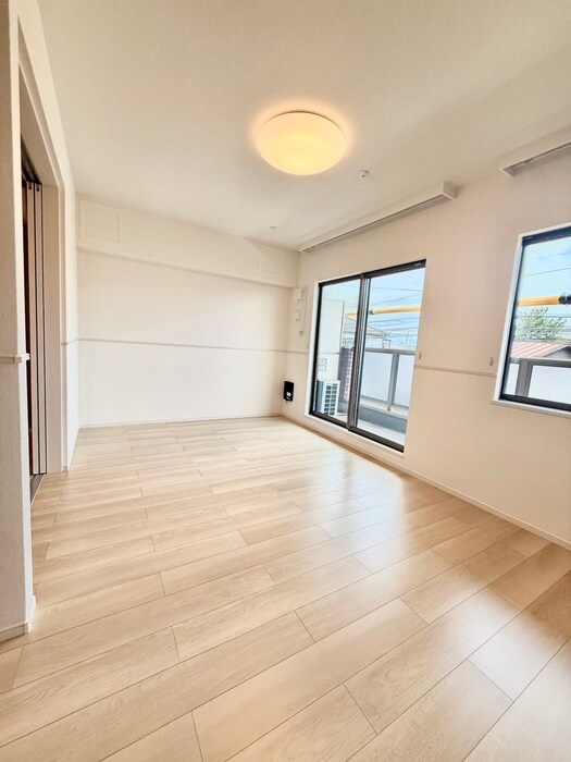 物件内観写真7　(居室)