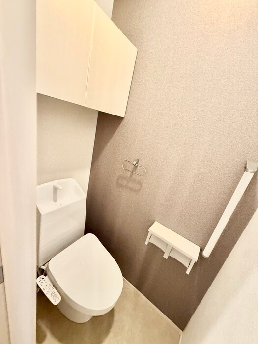 物件内観写真12　(トイレ)