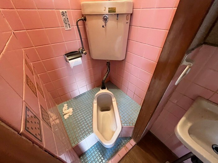 美福荘のトイレ