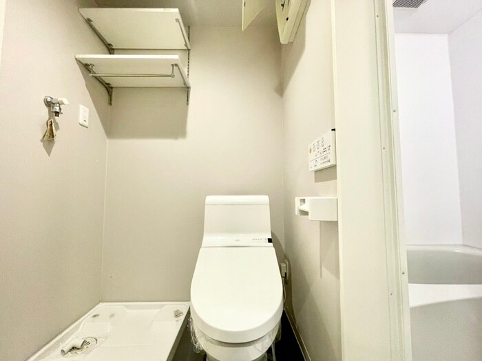 物件内観写真12　(トイレ)