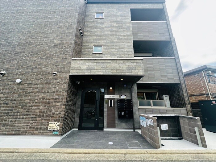 物件外観写真2　(外観写真)