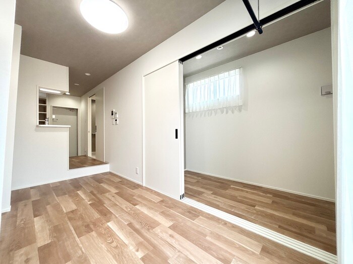 物件内観写真7　(居室)