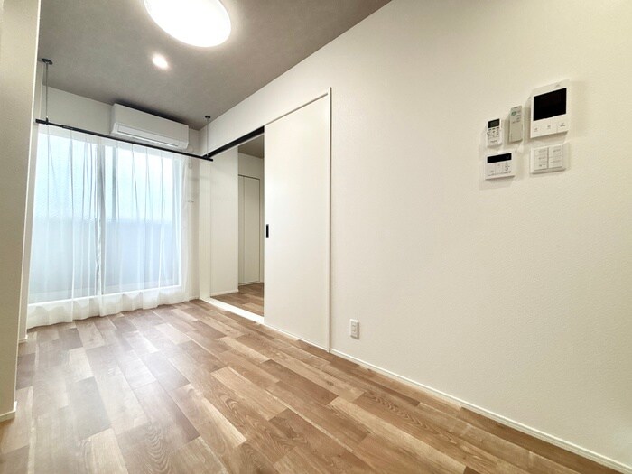 物件内観写真7　(居室)