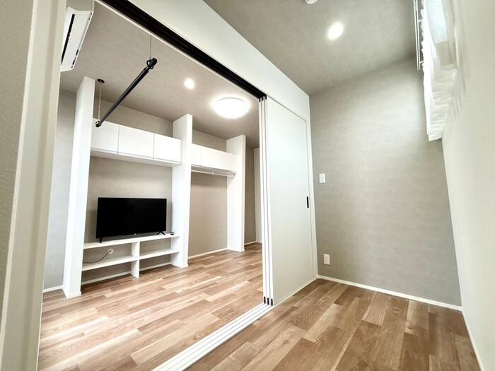 物件内観写真9　(居室)