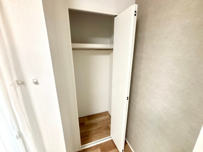 物件内観写真10　(収納)