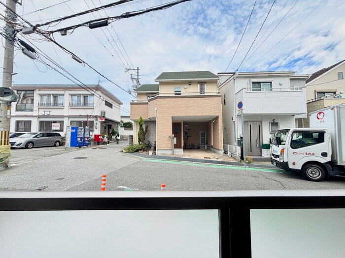 物件内観写真16　(室内からの展望)