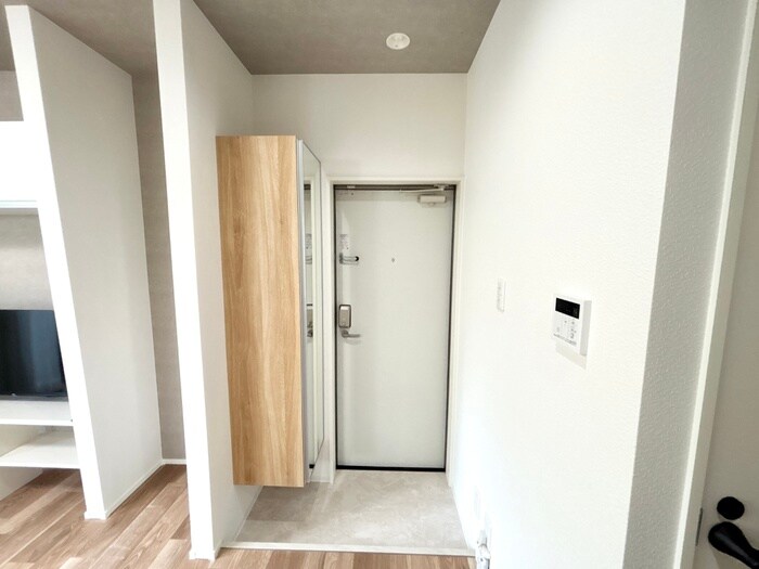 物件内観写真19　(玄関)