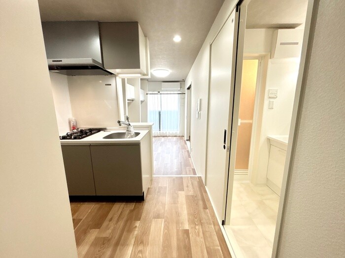 物件内観写真19　(廊下)